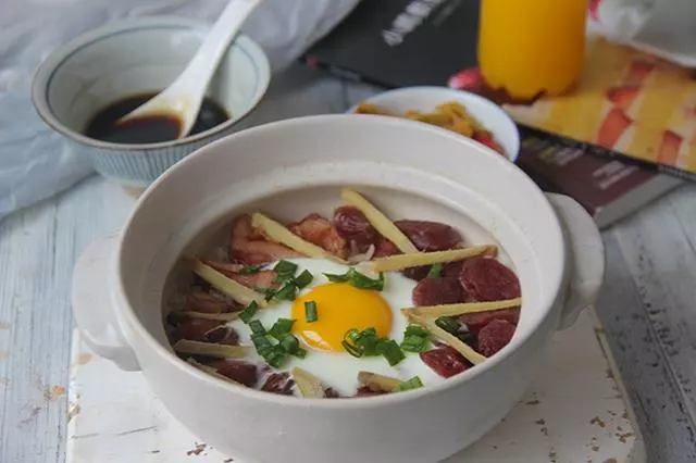 在家就能做「腊味雙拼飯」,清爽不油膩,一看就會,0失敗率!