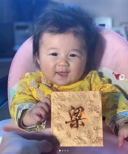 鍾嘉欣好會養!5個月兒Jared重10KG 是姐姐同齡時的一倍