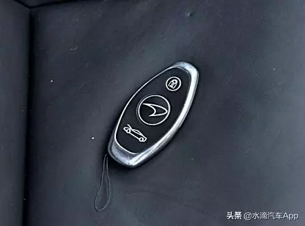 世界上10大最炫酷的車鑰匙盤點,第一個價值34000美元!