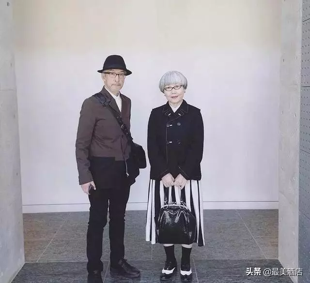 這對老夫妻愛了40年!每天「穿情侶裝曬恩愛」 80萬粉絲全融化:到老也要這麼幸福