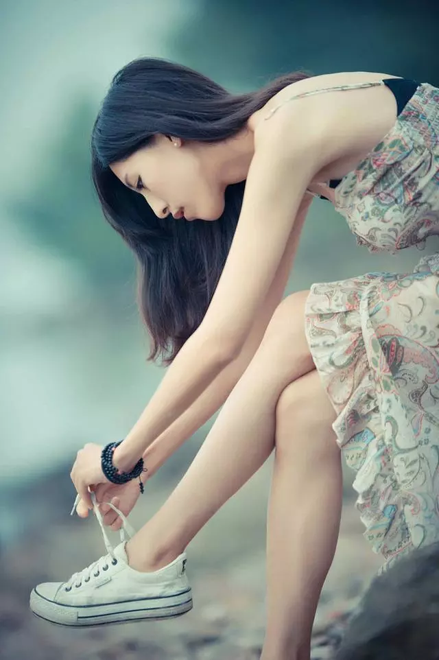 老婆產後胖到180斤,嫌棄她離婚,半月後我被公司開除了