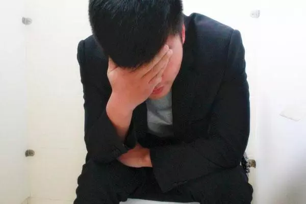 糖尿病患者,出現這3種症狀,恭喜,血糖值可能控制的很好