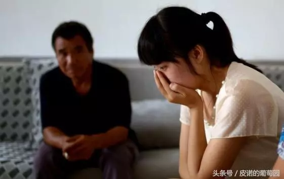 對不起!離婚了就一刀兩斷,別跟我提什麼離婚不離家,不可能的!