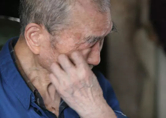臺北阿公被兒子趕出家,早餐店老闆好心收留,老人說出一秘方,店老闆樂開花,三個兒子悔斷腸