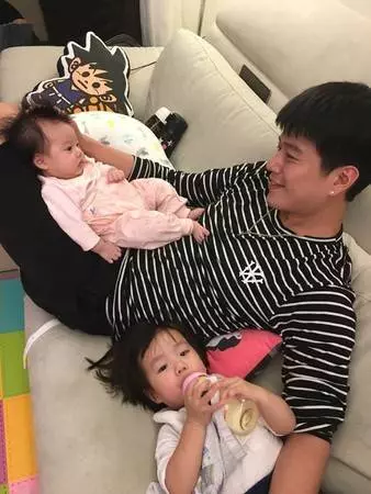 六月3度鬧離婚!老公李易「結婚6年」完全受夠了!聲稱:「真的要簽字」讓粉絲好崩潰!