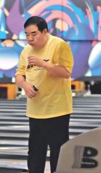如今生活落魄的幾大明星,為了生存路邊乞討,看到第一個就想落淚!