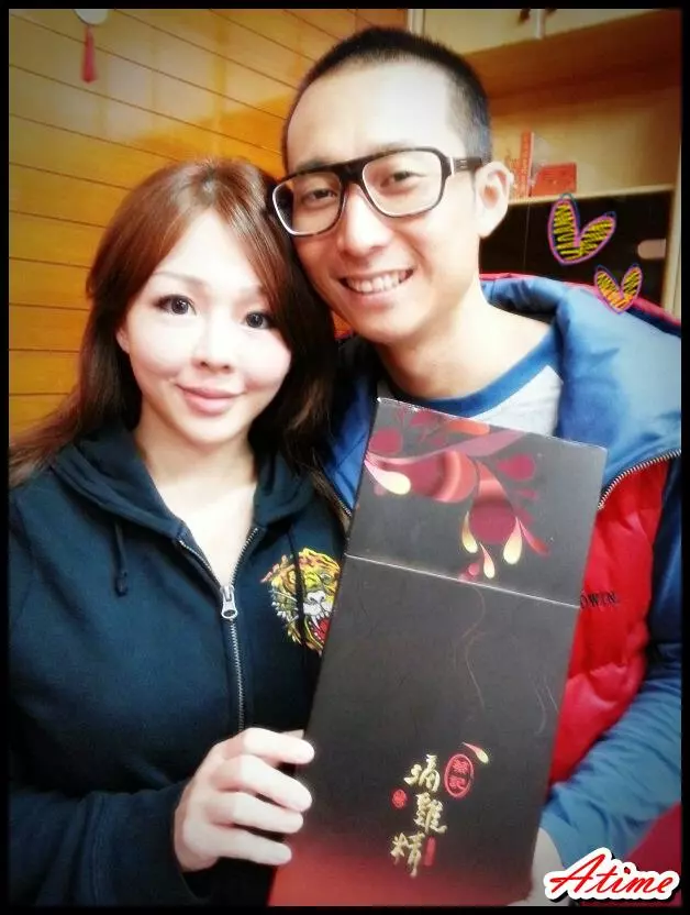 浩子老婆產後暴哭「瞞著他吃紅色藥丸」,他發現後「崩潰跑去結紮」自責:都是我太壞了!