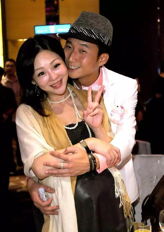 浩子老婆產後暴哭「瞞著他吃紅色藥丸」,他發現後「崩潰跑去結紮」自責:都是我太壞了!