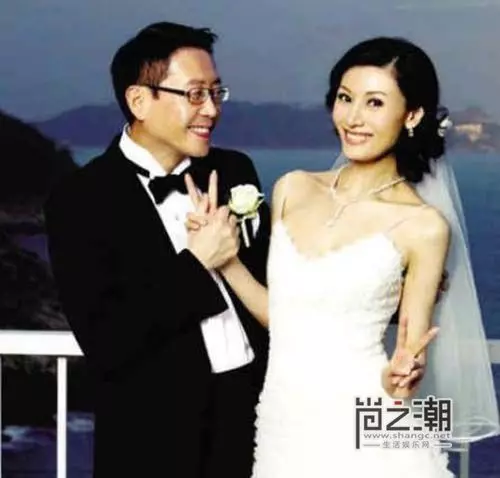 李嘉欣與夫窗前激戰照片尺度驚人, 許晉亨為什麼娶李嘉欣內幕 !