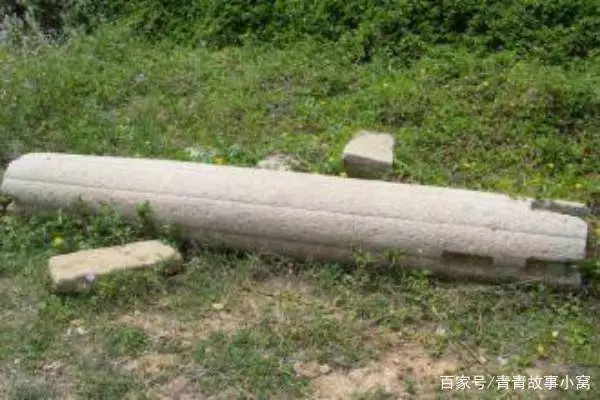 女子難產去世,火化時丈夫稱妻子還活著,抬出遺體,家人全白了臉色