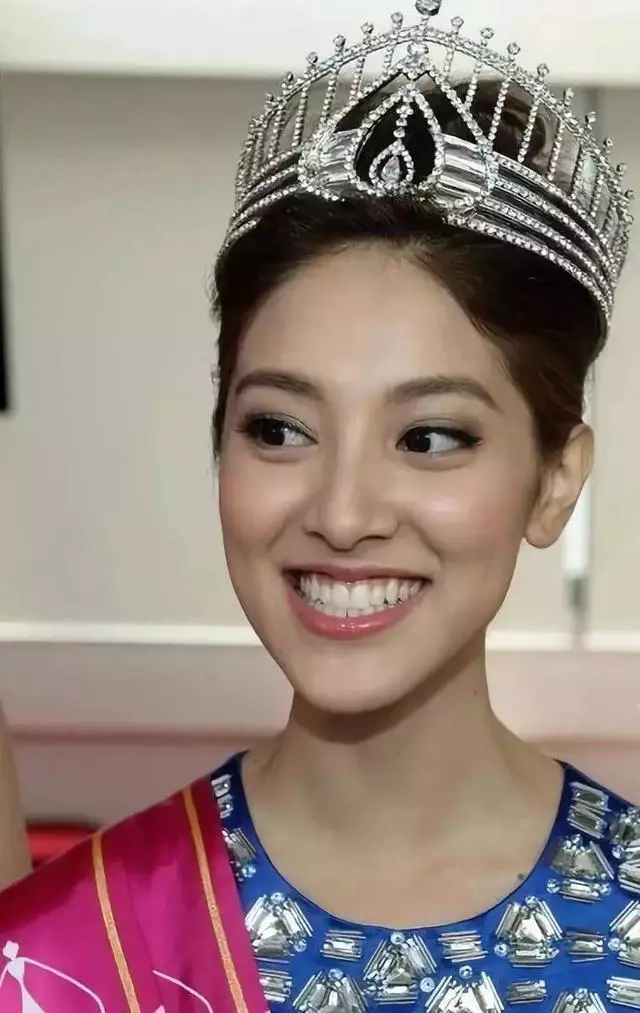 初為人母興奮難掩!28歲視帝之妻曬寶貝兒子照片:我的心在燃燒!