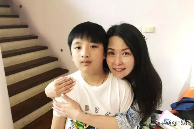 劉青雲張達明張耀揚新年齊聚角逐賭王,吳鎮宇笑容滿面成大贏家!