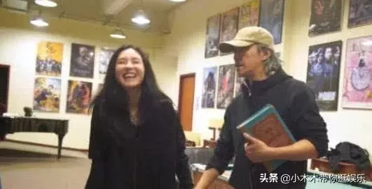 張柏芝生下三胎後,謝霆鋒唯恐避之不及,娛樂圈卻只有他雪中送炭!