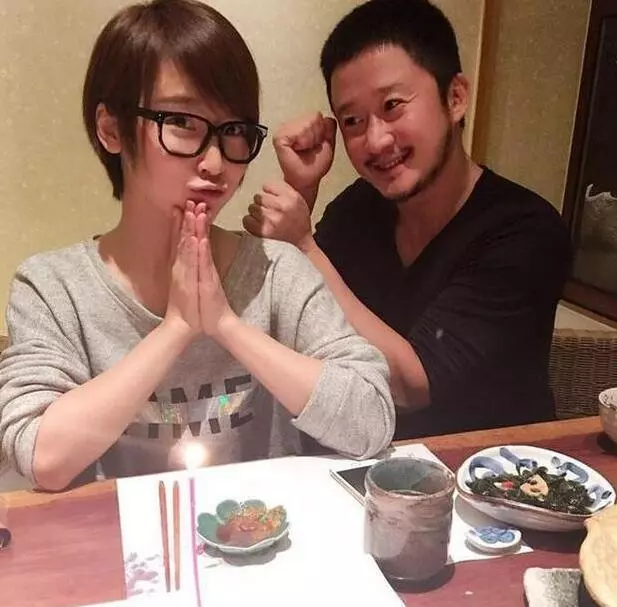 吳京抵押的八千萬豪宅,這可不像80億導演的家,網友:搓衣板亮了!