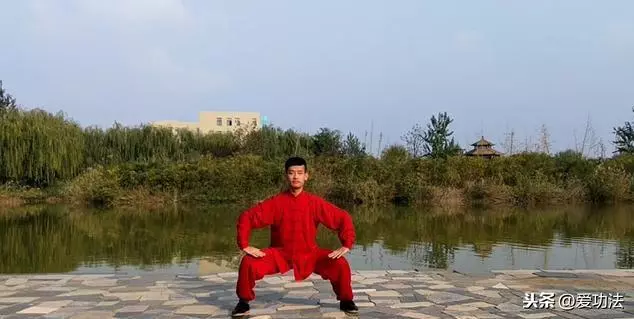 【 健身氣功八段錦 】