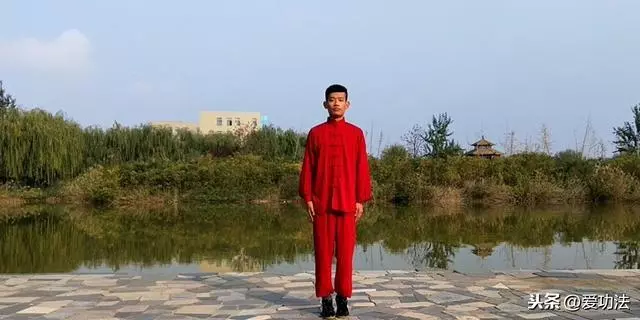 【 健身氣功八段錦 】