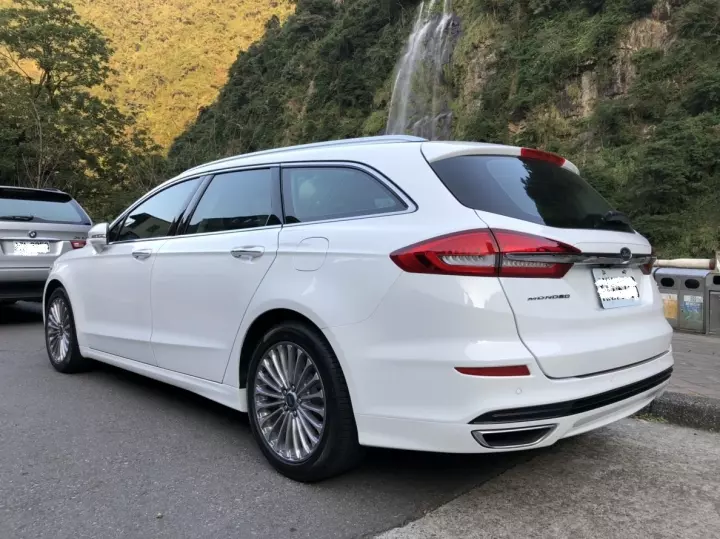 19年式Mondeo wagon輕開箱10天開箱優缺點