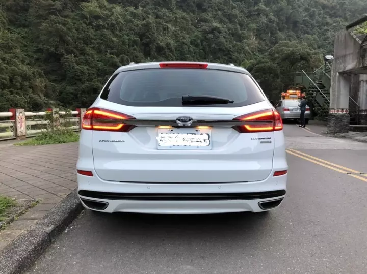 19年式Mondeo wagon輕開箱10天開箱優缺點