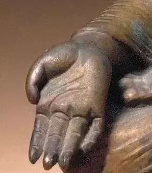 佛像手勢有很多?一個手勢一個含義,弄懂了,關鍵時刻很有用