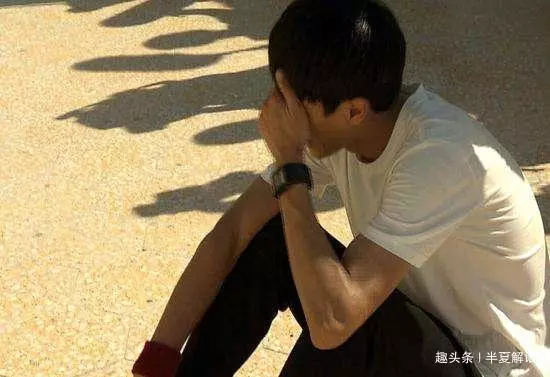 媳婦生倆女兒胖到170斤,婆婆慫恿兒子離婚,半年後兒子悔青腸