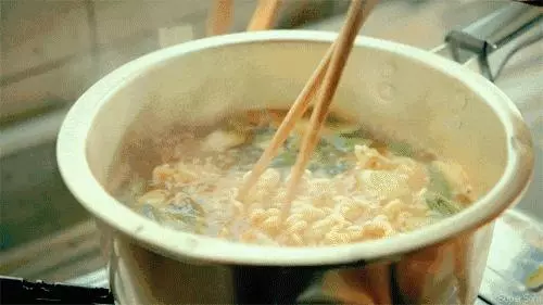 5款好吃到流淚的泡麵,一碗不夠,必須兩碗!