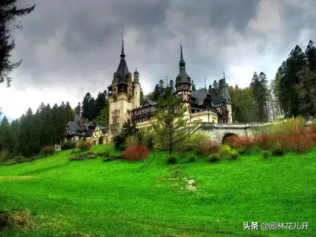 全世界最美的60個小鎮