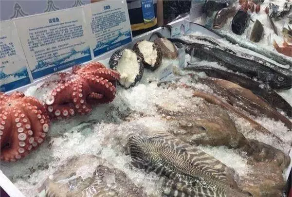 你知道杜拜的土豪,都怎麼吃海鮮的嗎?