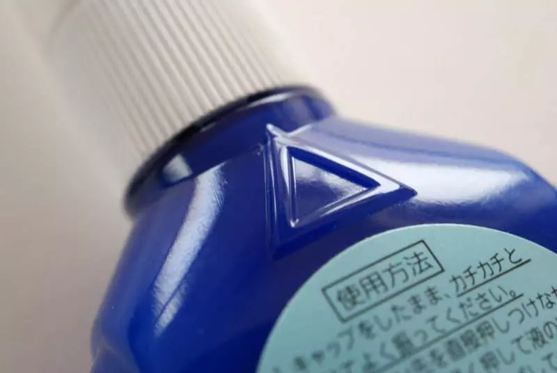 立可白蓋子「凹凸設計」有玄機 製作方公開秘密多人驚:現在才知道!