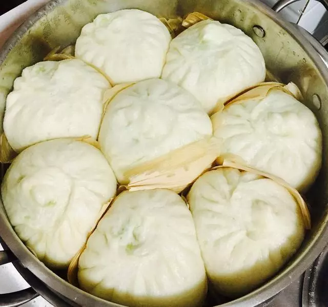 這個蔬菜是【天然的鈣片】,種進花盆中長瘋快,15天就能吃 !