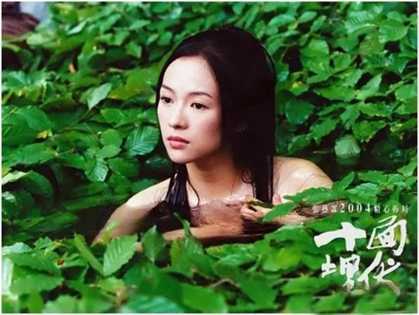 女星「一絲不掛」出浴圖,最後一位令人流鼻血流不停!