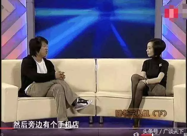 60億影帝黃渤去手機店買手機,服務員全嚇跑!誤以為他是農民竟直接說:手機很貴!