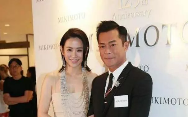 古天樂多次示愛被拒絕,如今兩人都年近50,終於要在一起