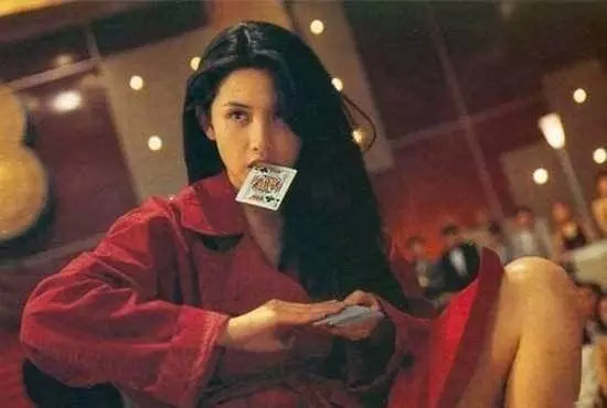李麗珍女兒,邱淑貞女兒,鐘麗緹女兒,朱茵女兒,差別不是一般大!