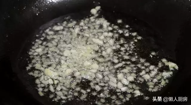 豆腐別只會燒湯,快試試這種好吃的做法,比吃大魚大肉香
