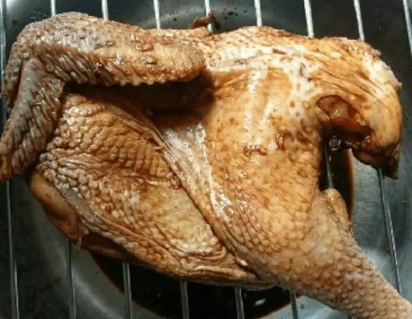 秘制烤雞做法:香嫩酥脆, 連骨頭都不用吐太好吃了