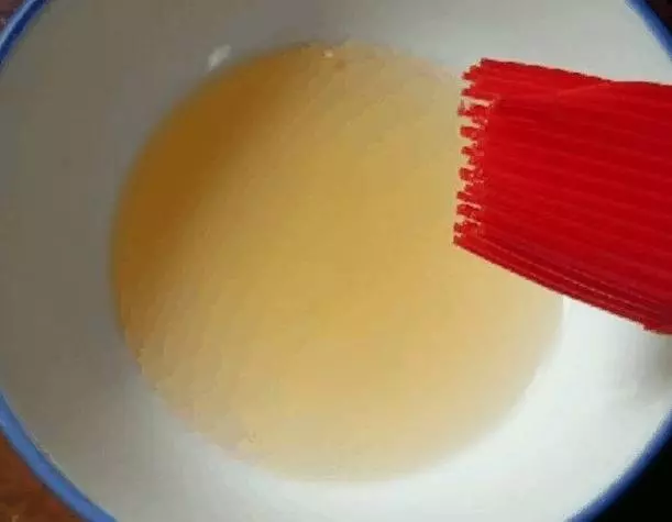 秘制烤雞做法:香嫩酥脆, 連骨頭都不用吐太好吃了