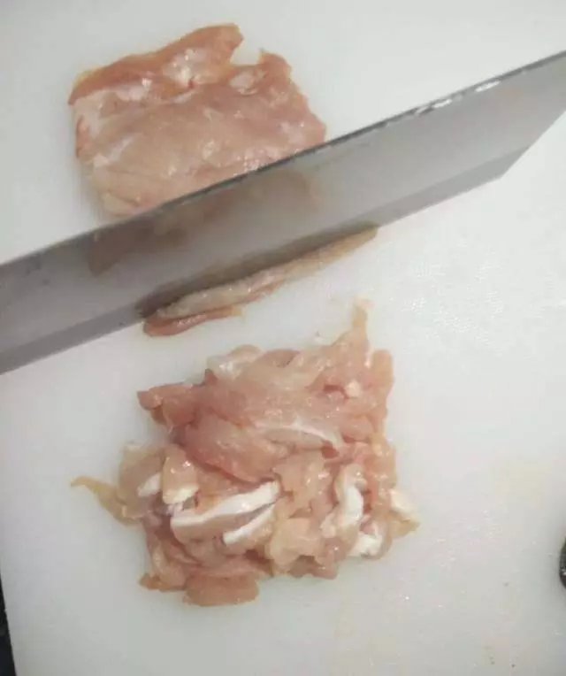 魚香肉絲炒麵,面這樣做太好吃了