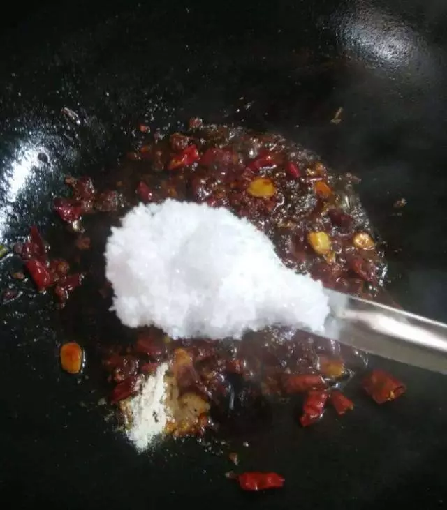 魚香肉絲炒麵,面這樣做太好吃了