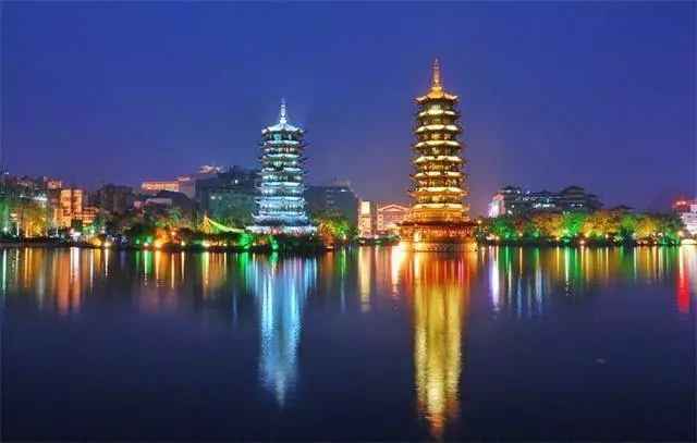 中老年出遊,五宜五忌,值得收藏終生有用
