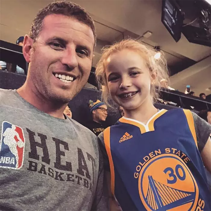 NBA球星旗下球鞋「沒有女生尺寸」...9歲女孩寫信投訴 竟得到全球粉絲超羨慕「霸氣回應」