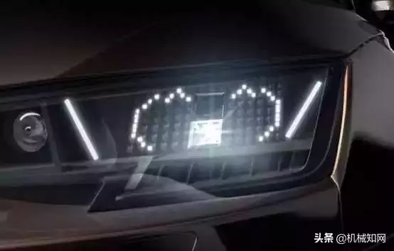堵了3小時,前面的車竟用尾燈放了一部電影?
