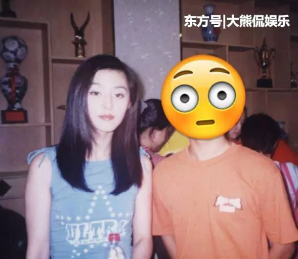 十位女星的18歲舊照,張柏芝驚艷,趙麗穎青澀,最後一位辣眼睛!