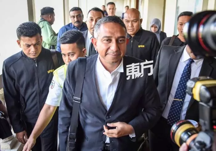 【收納吉1500萬】巫統律師被抓正正了! 被控罪名曝光!