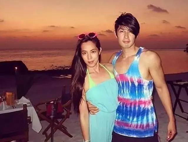 吳建豪前妻首次發聲,承認離婚事實!長達一年的離婚大戰終於落幕~