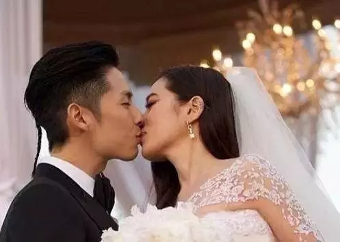 吳建豪前妻首次發聲,承認離婚事實!長達一年的離婚大戰終於落幕~