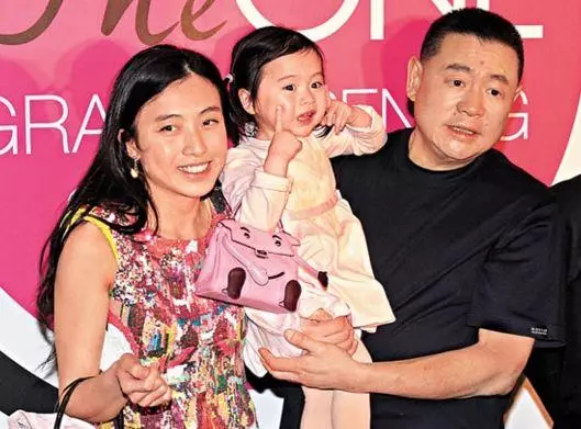 百億家產繼承無望,李嘉欣的兒子就上不了貴族學校了?