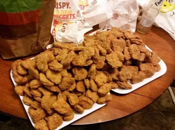 20個網友分享「他們喝醉後網上購物」的超爆笑後果