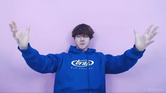 [EXO][新聞]190221 玩得很盡興，燦嘟結束日本旅行今日返韓