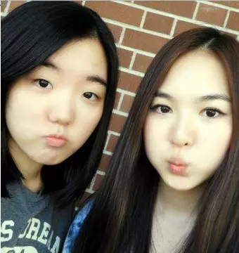 [Red Velvet][分享]190221 是讓人驕傲的完妮Wendy和老師&好友的合影公開