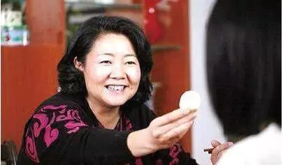 我下崗,婆婆說家裡不養閒人要老公和我離婚,現在又求我不要離婚